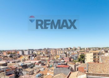 Edificio all\'aperto - Four-room apartment Via Plebiscito
 
580, Catania - photo 58