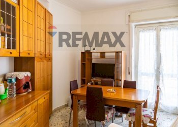 Sala da pranzo - Four-room apartment Via Plebiscito
 
580, Catania - photo 64