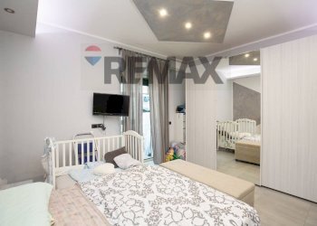 Camera / camera da letto - Trilocale via Argo
 
16, Catania - foto 15