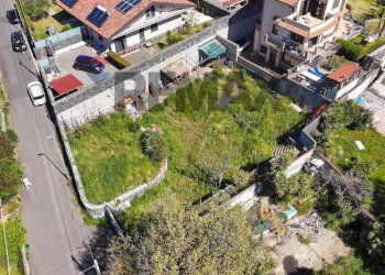 Posizione della mappa - Agricultural land Via Donatello
 
4, Mascalucia - photo 2