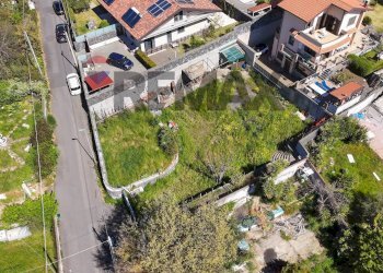 Posizione della mappa - Agricultural land Via Donatello
 
4, Mascalucia - photo 6