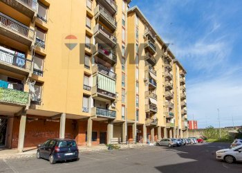 Edificio all\'aperto - Apartment Viale Bummacaro
 
9, Catania - photo 1