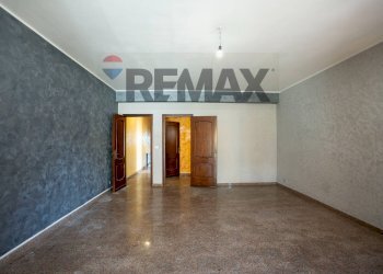 Stanza vuota - Appartamento via madonna della libertà
 
20, Giarre - foto 6