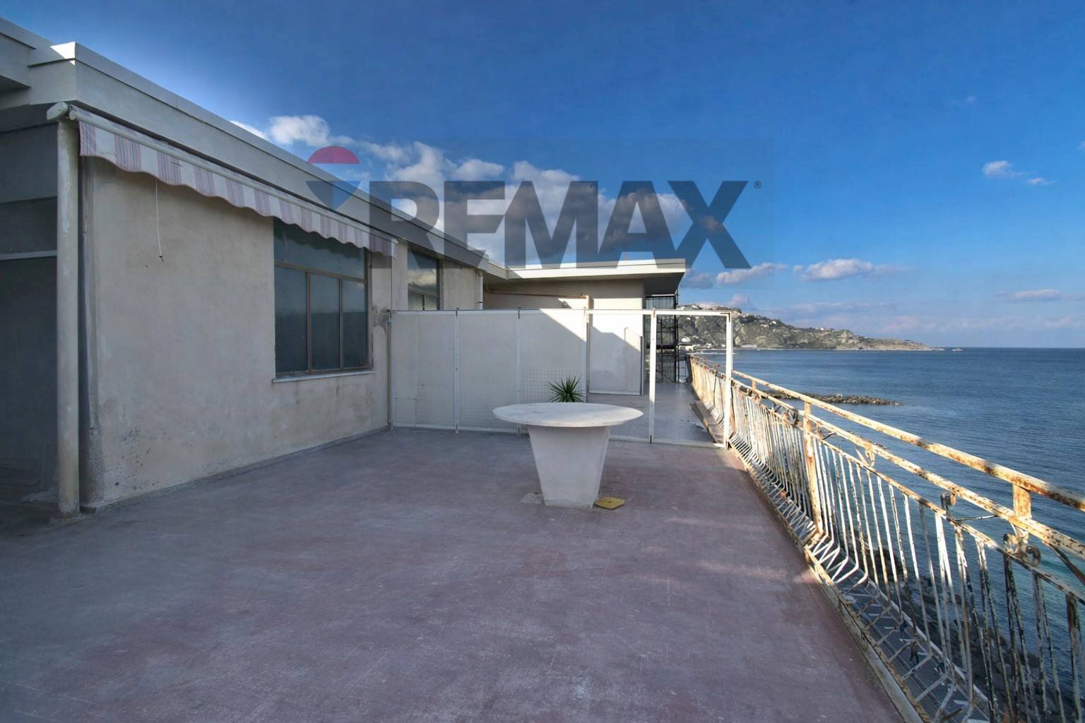 Terrazza - Attico via naxos
 
2b, Giardini-Naxos - foto 2