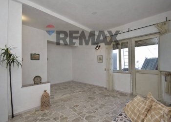 Stanza vuota - Attico via naxos
 
2b, Giardini-Naxos - foto 6