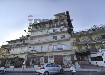 Edificio all\'aperto - Attico via naxos
 
2b, Giardini-Naxos - foto 24