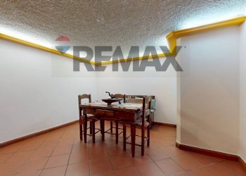 Sala da pranzo - Villa a Schiera Via Menesini
 
18, Viareggio - foto 33