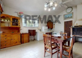 Sala da pranzo - Magazzino Pieve di Cerreto, Borgo a Mozzano - foto 4