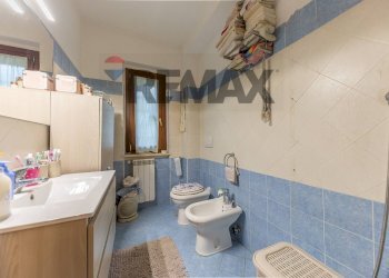 Bagno - Villa a Schiera Via Lezzeno
 
90C, Roma - foto 7