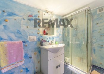 Bagno - Villa a Schiera Via Lezzeno
 
90C, Roma - foto 24