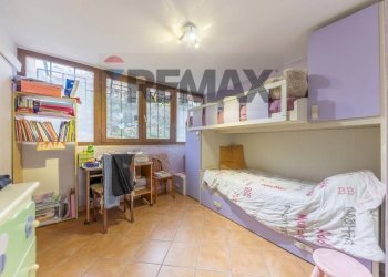 Camera / camera da letto - Villa a Schiera Via Lezzeno
 
90C, Roma - foto 25