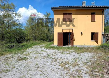 Casa all\'aperto - Villa via del  fosso serpentaio
 
snc, Santa Fiora - foto 16