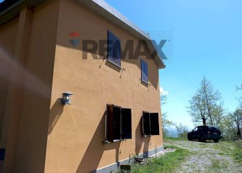 Casa all\'aperto - Villa via del  fosso serpentaio
 
snc, Santa Fiora - foto 20