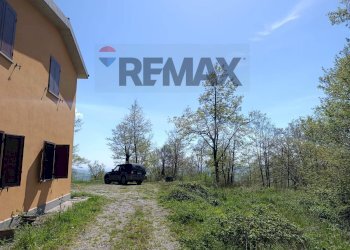 Giardino - Villa via del  fosso serpentaio
 
snc, Santa Fiora - foto 21