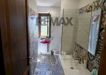 Bagno - Villa via del  fosso serpentaio
 
snc, Santa Fiora - foto 45