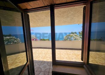 Balcone - Apartment Ispani - photo 32