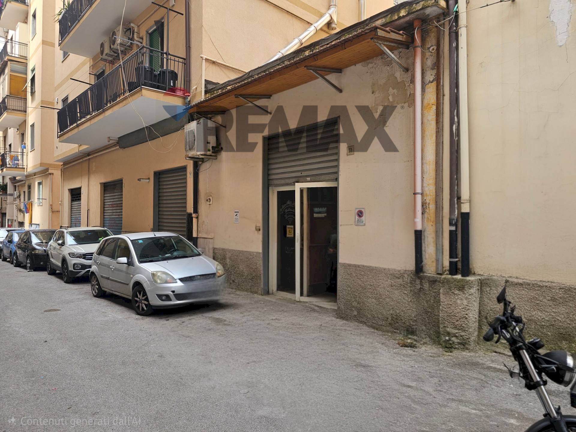 Edificio all\'aperto - Commercial Premises Via Diego Taiani
 
21, Salerno - photo 2