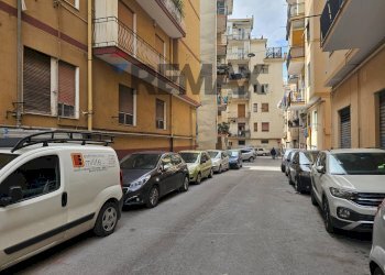 Edificio all\'aperto - Commercial Premises Via Diego Taiani
 
21, Salerno - photo 20