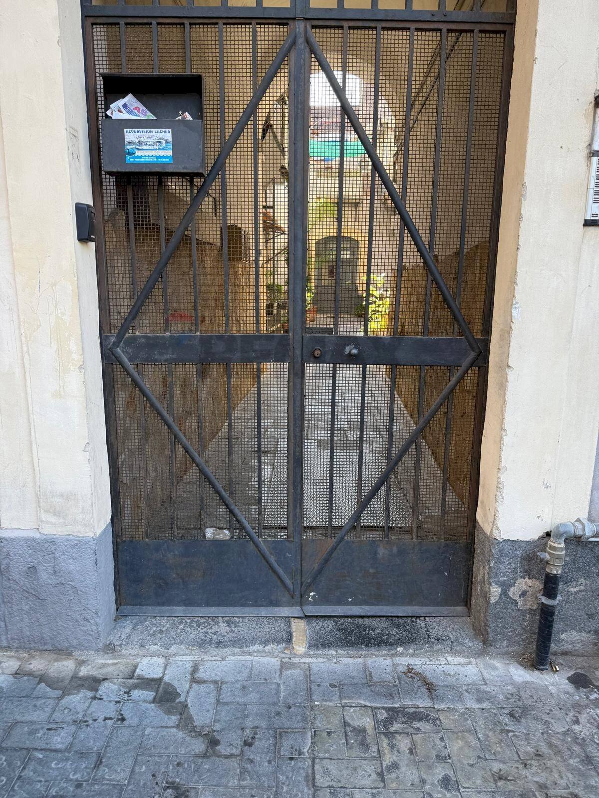 Edificio all\'aperto - Casa indipendente Via Reitano
 
9, Catania - foto 3