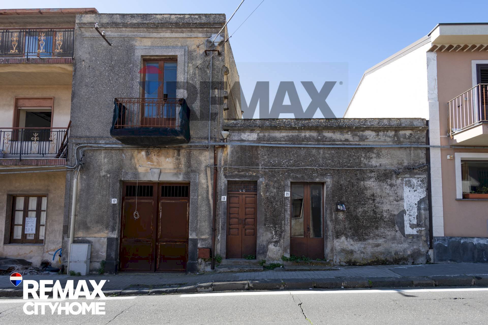 Casa all\'aperto - Casa indipendente Via Umberto I
 
17-19-21, San Pietro Clarenza - foto 1