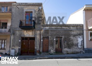 Casa all\'aperto - Casa indipendente Via Umberto I
 
17-19-21, San Pietro Clarenza - foto 1