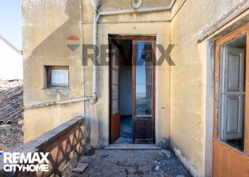 Casa all\'aperto - Casa indipendente Via Umberto I
 
17-19-21, San Pietro Clarenza - foto 21