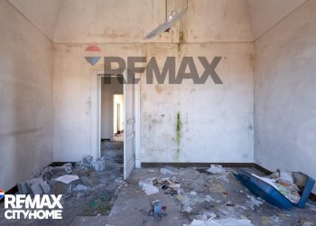 Stanza vuota - Casa indipendente Via Umberto I
 
17-19-21, San Pietro Clarenza - foto 27