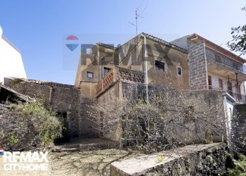 Casa all\'aperto - Casa indipendente Via Umberto I
 
17-19-21, San Pietro Clarenza - foto 38