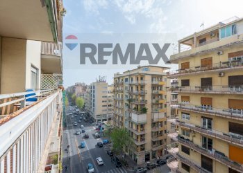 Edificio all\'aperto - Appartamento Viale Vittorio Veneto
 
106, Catania - foto 10