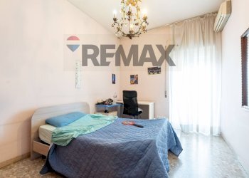 Camera / camera da letto - Appartamento Viale Vittorio Veneto
 
106, Catania - foto 19