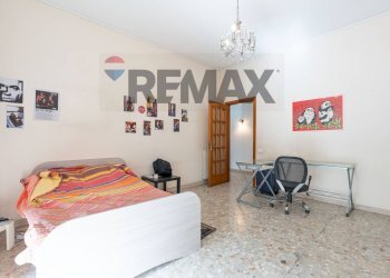 Camera / camera da letto - Appartamento Viale Vittorio Veneto
 
106, Catania - foto 22