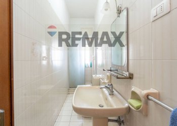 Bagno - Appartamento Viale Vittorio Veneto
 
106, Catania - foto 30