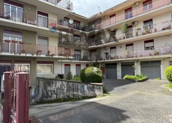Edificio all\'aperto - Appartamento Via L. Rizzo
 
4, Fiumefreddo di Sicilia - foto 1