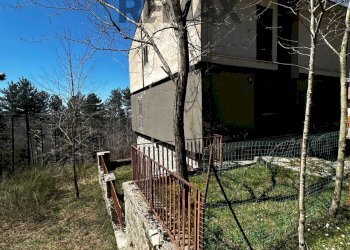 Casa all\'aperto - Villa via risorgimento
 
11, Santo Stefano in Aspromonte - foto 3