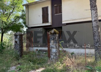Casa all\'aperto - Villa via risorgimento
 
11, Santo Stefano in Aspromonte - foto 22