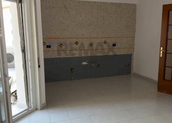 CUCINA - Appartamento VIA PIERSANTI MATTARELLA
 
3/B, Caltanissetta - foto 9