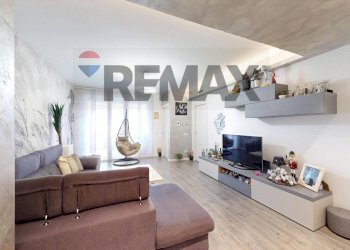 Soggiorno - Quadrilocale Arese - foto 6