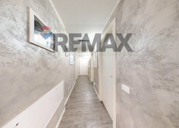 Hall / corridoio - Quadrilocale Arese - foto 15