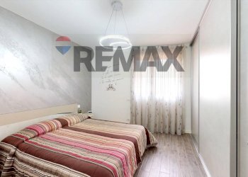 Camera / camera da letto - Quadrilocale Arese - foto 16