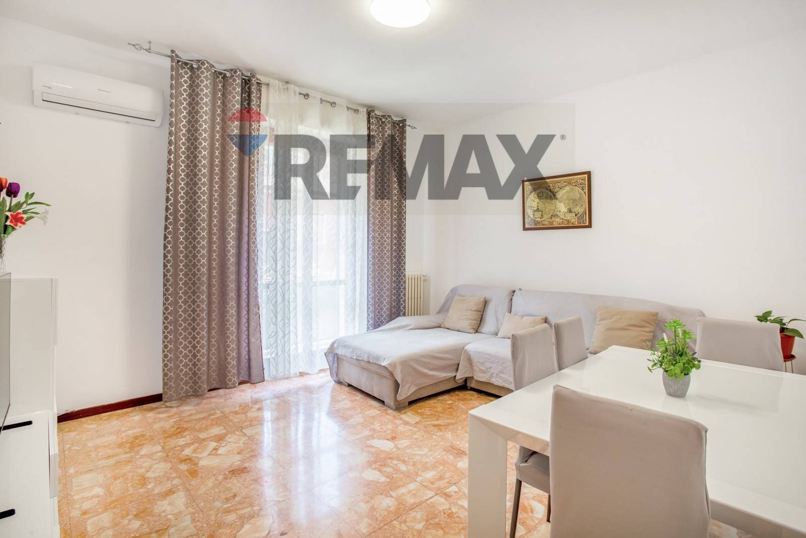 Sala da pranzo - Two-room apartment Via Rossini
 
1, San Giuliano Milanese - photo 3