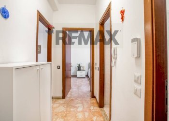 Hall / corridoio - Two-room apartment Via Rossini
 
1, San Giuliano Milanese - photo 13