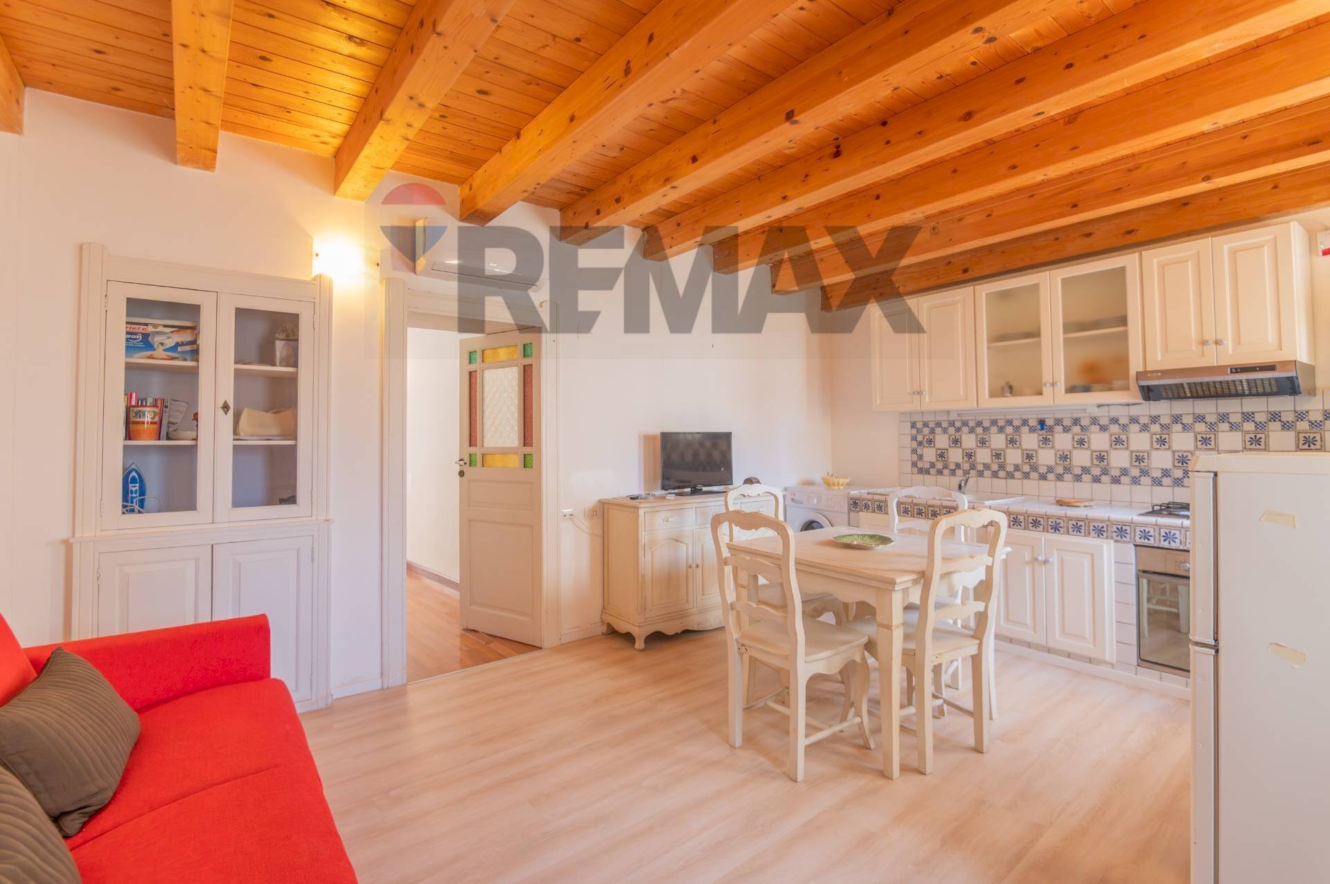 Sala da pranzo - Bilocale via dell' Amalfitania
 
66, Siracusa - foto 2
