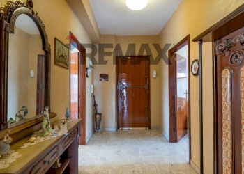 Hall / corridoio - Appartamento via della pentapoli
 
2, Priolo Gargallo - foto 22