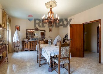 Sala da pranzo - Appartamento via della pentapoli
 
2, Priolo Gargallo - foto 37