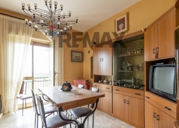 Sala da pranzo - Appartamento via della pentapoli
 
2, Priolo Gargallo - foto 38