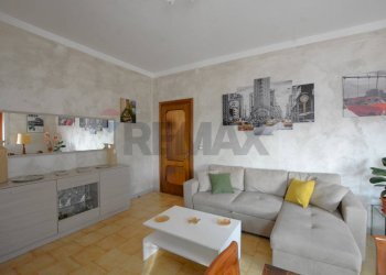 Soggiorno - Quadrilocale Regione Casorano Sottano
 
74, Merana - foto 16