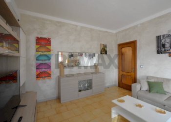 Soggiorno - Quadrilocale Regione Casorano Sottano
 
74, Merana - foto 17