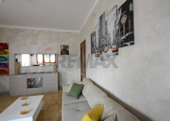 Soggiorno - Quadrilocale Regione Casorano Sottano
 
74, Merana - foto 21