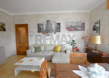 Sala da pranzo - Quadrilocale Regione Casorano Sottano
 
74, Merana - foto 33