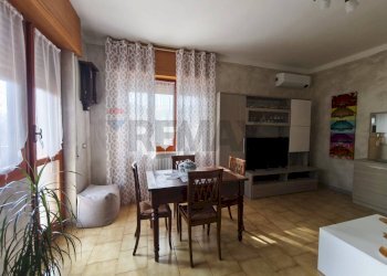 Sala da pranzo - Quadrilocale Regione Casorano Sottano
 
74, Merana - foto 40